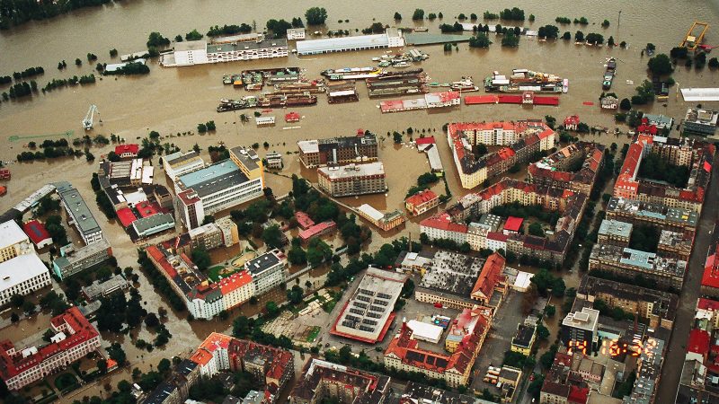 Povodeň v roce 2002 dosáhla v Praze přibližně o pětinu většího průtoku než při ničivé Velké povodni v roce 1845.
Zdroj: Povodí Vltavy, s.p.
