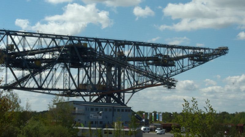 Největší velkorypadlo hnědého uhlí na světě F60 (foto: oblast ČKAIT Plzeň)