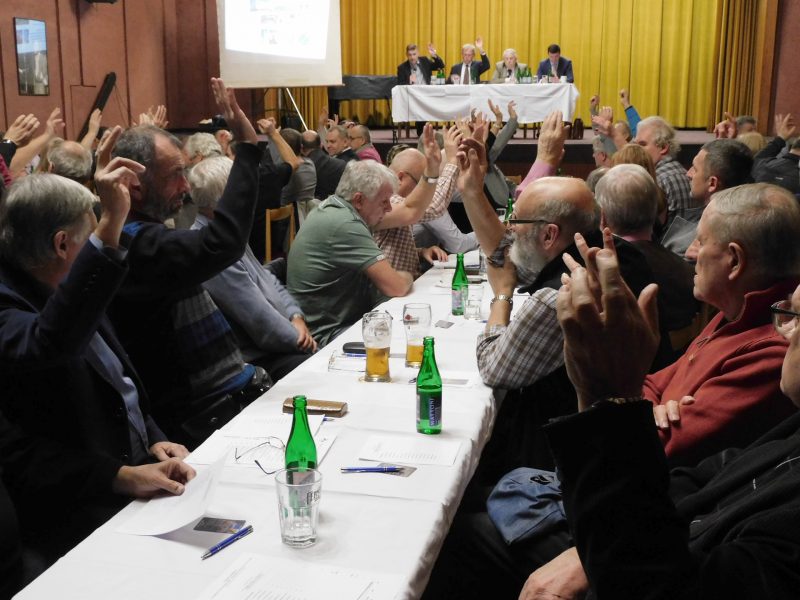 Do diskuse na valné hromadě oblasti Ústí nad Labem se kromě zástupců pojišťovacího makléře nikdo nepřihlásil. (foto: Ing. Petr Urban)