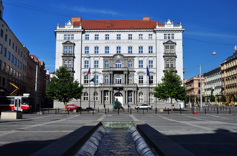 Nejvyšší správní soud České republiky v Brně (foto: commons.wikimedia.org)